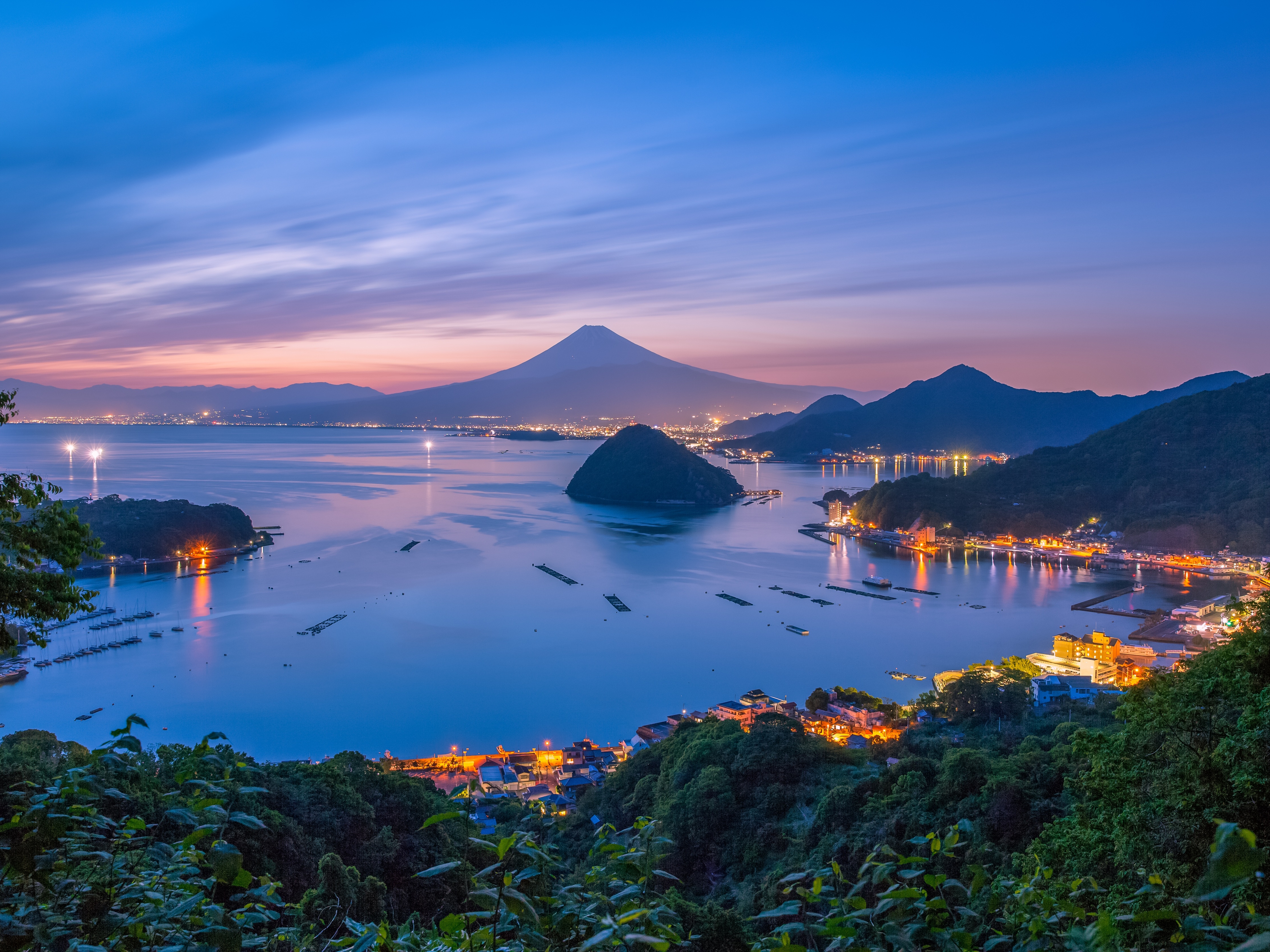 Suruga Bucht
