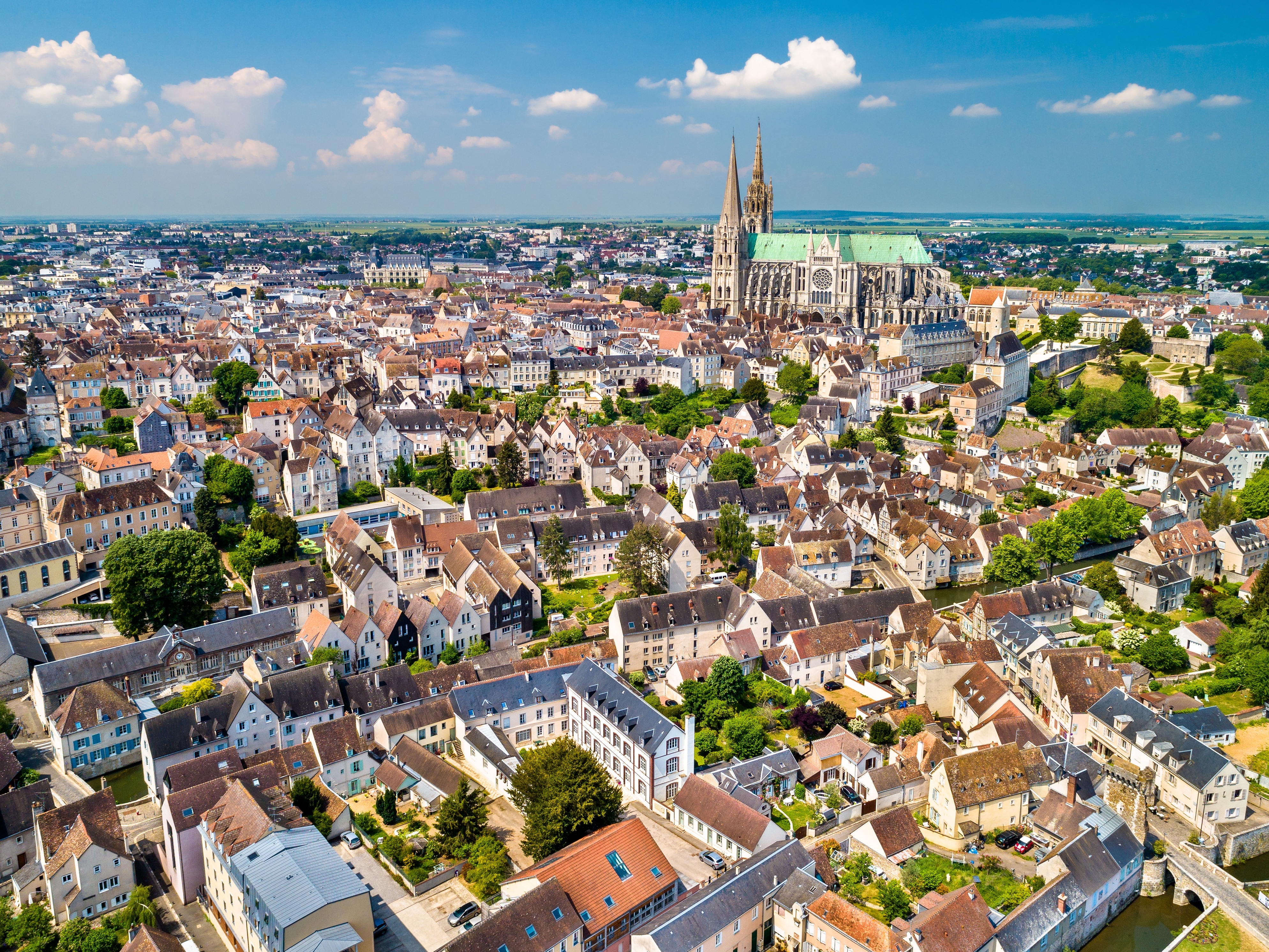 Chartres Skyline + Kathedrale