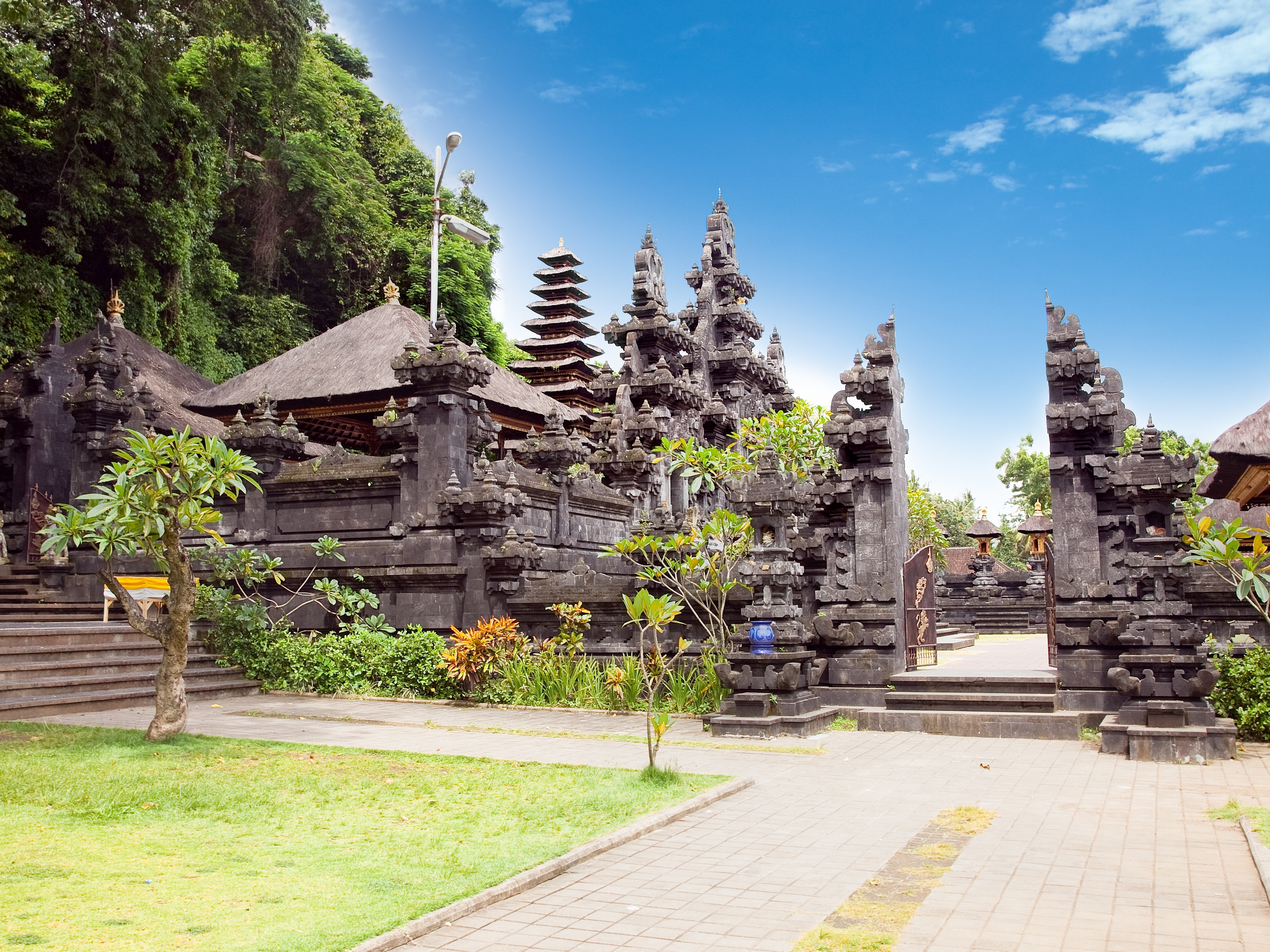 Bali Goa Lawah Tempel