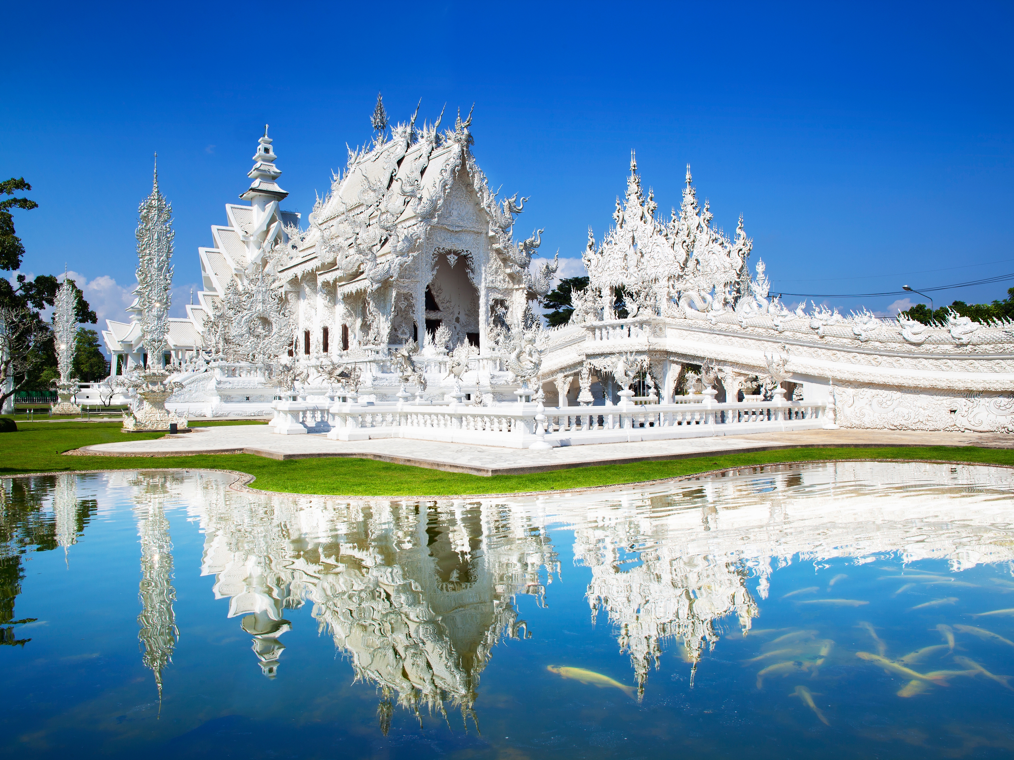 Chiang Rai Wat Rong Khun