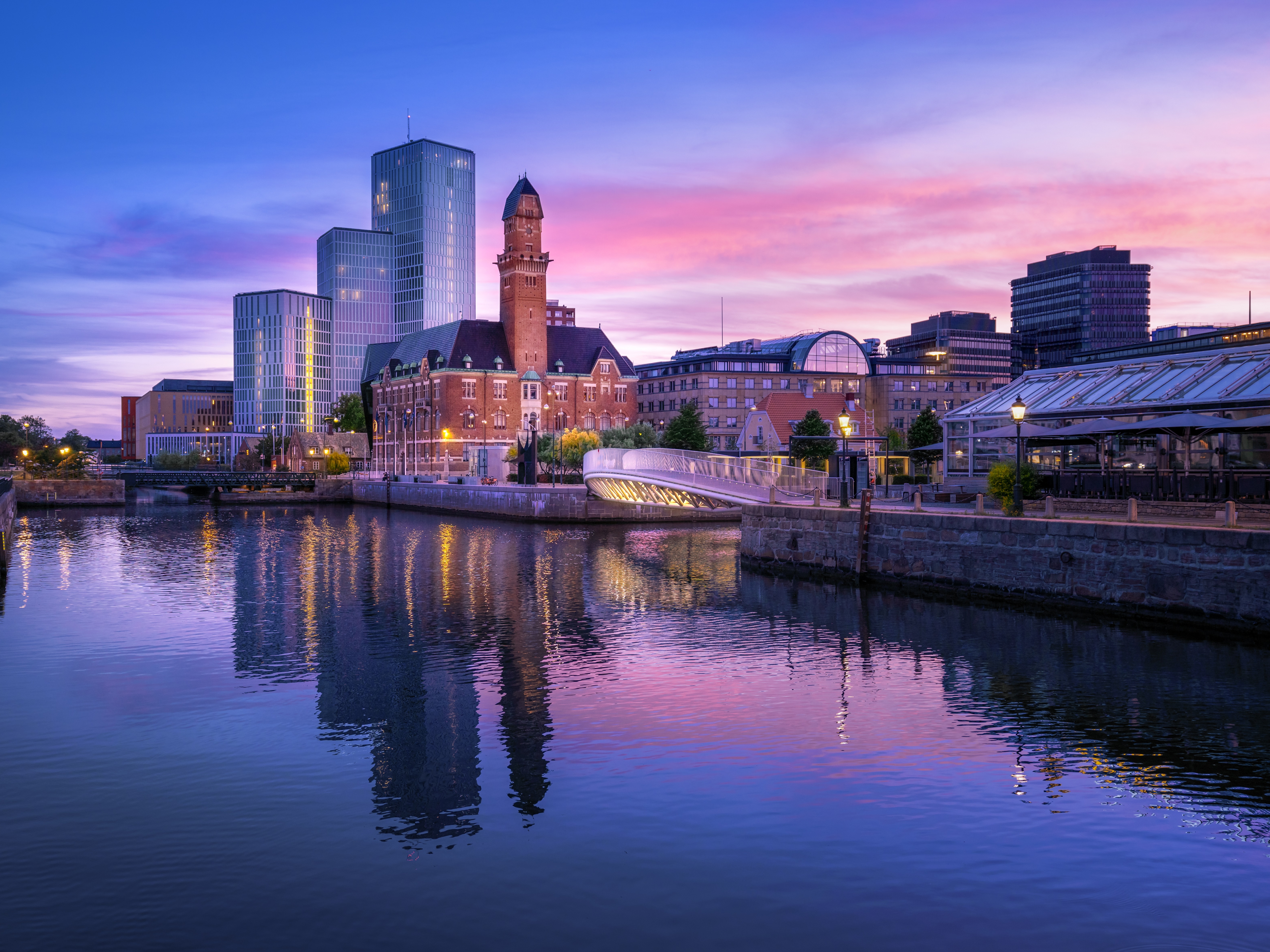 Malmoe Skyline + Hamnkanalen Canal