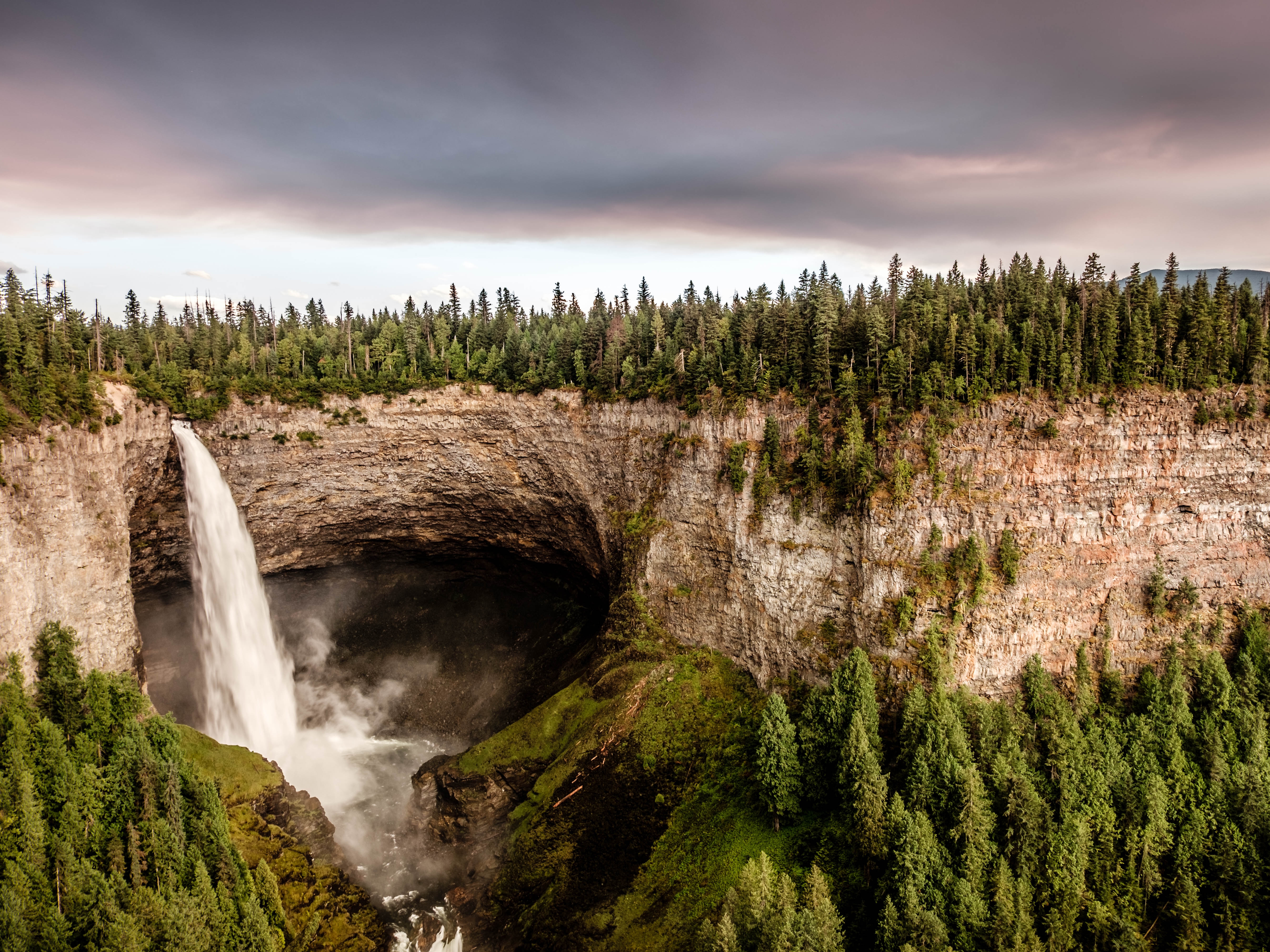 Wells Gray Provincial Park Helmcken Fall