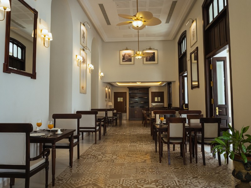 Mystique Regis - Restaurant