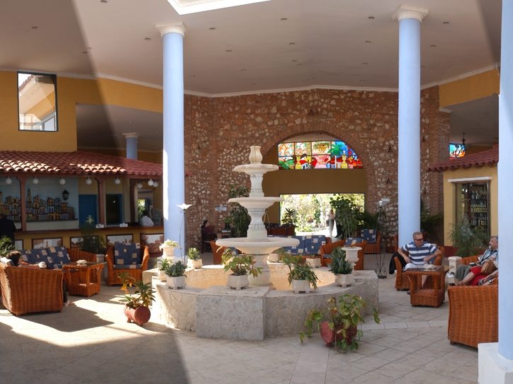 Brisas Trinidad del Mar Lobby