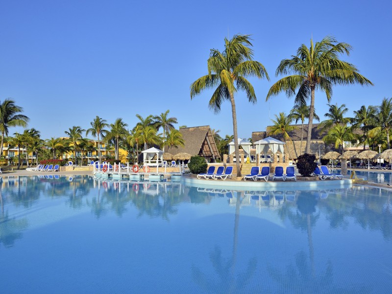 Las Antillas - Poolanlage