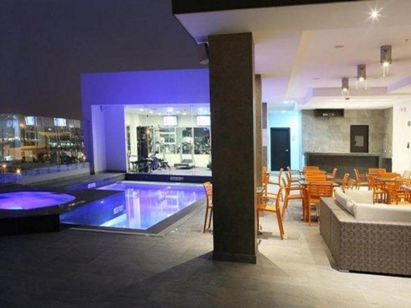 Außenpoolanlage im Holiday Inn Guayaquil