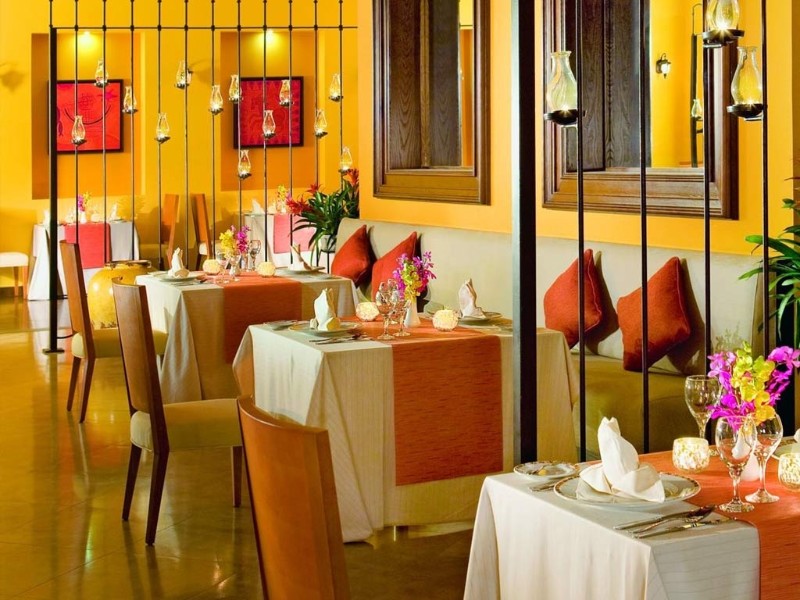 Dining room at Secrets Wild Orchid