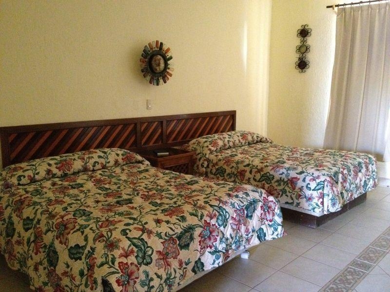 Halfway Inn - Standard