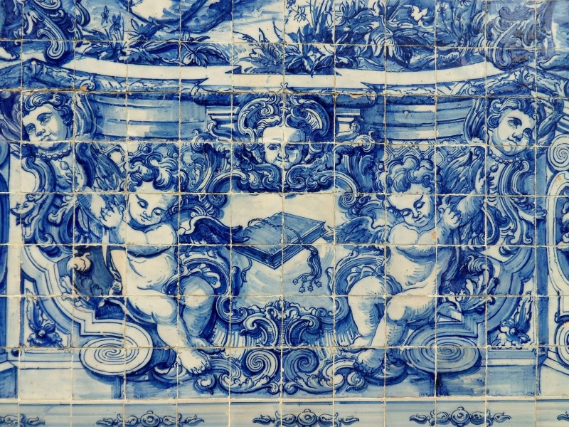 Porto Tile