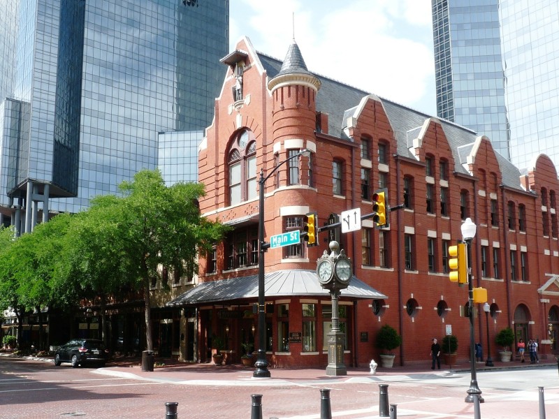 Building in Fort Worth
