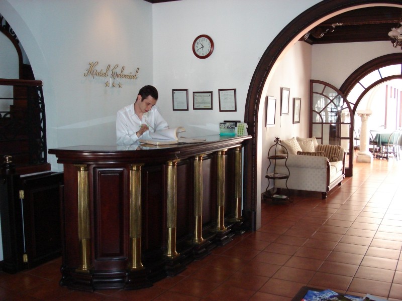 Hotel Colonial - Rezeption