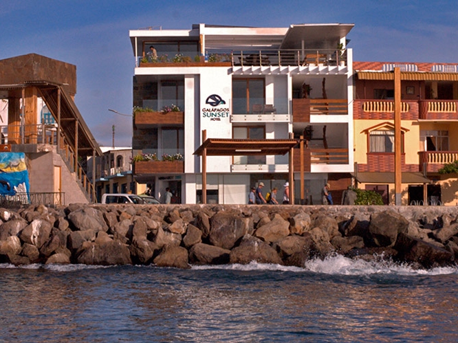 Galapagos Sunset Hotel