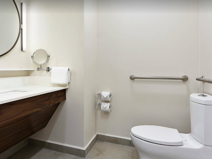 Fairfield Airport_Toilette