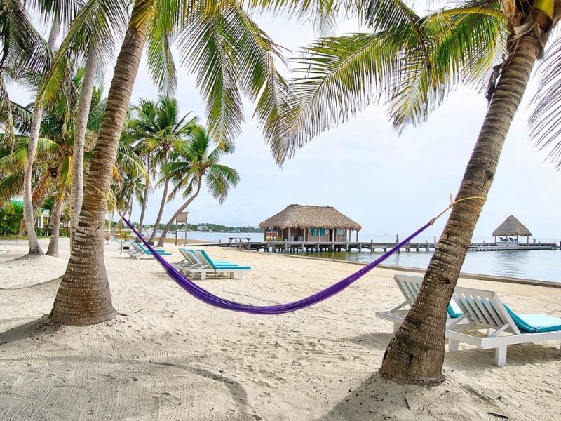 Victoria House - Strand