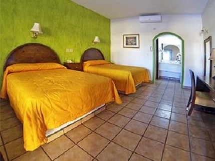 Hacienda Suites - Deluxe