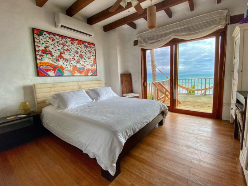Doppelzimmer mit Meerblick und Balkon