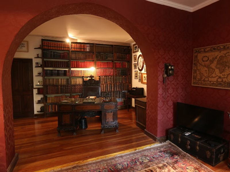 Finca Adalgisa - Bibliothek