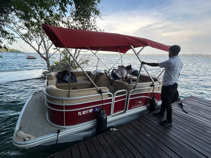 Bolontiku - Ponton-Boot