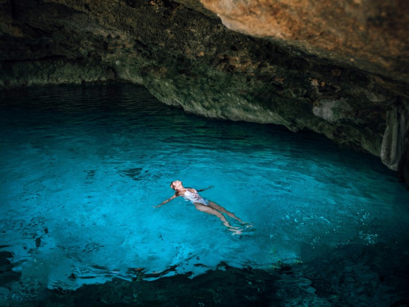 Bikes and Cenotes Experience