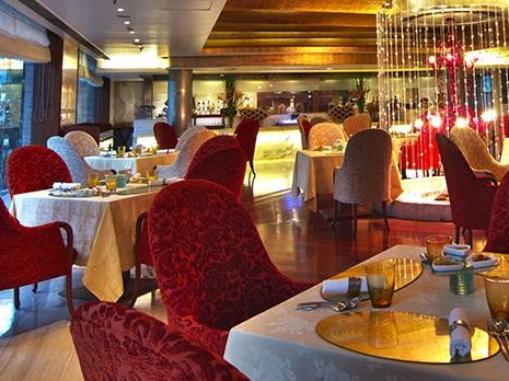 Restaurant in Jaypee Siddarth