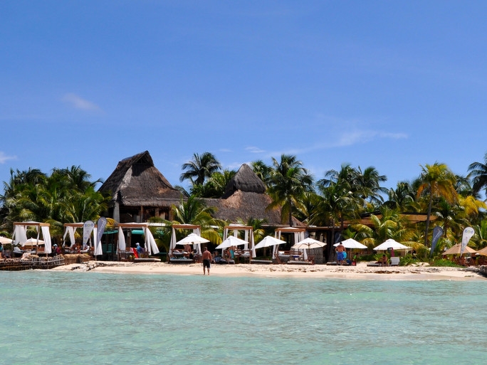 Na Balam - Hotelansicht vom Wasser