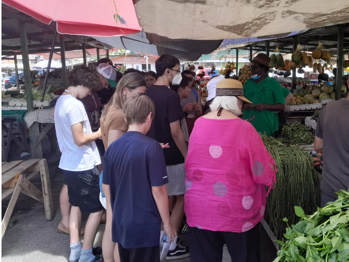 7 Curry tour with the singing chef
