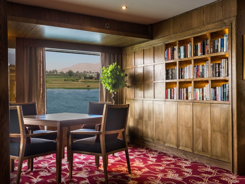 Steigenberger Regency or Similar