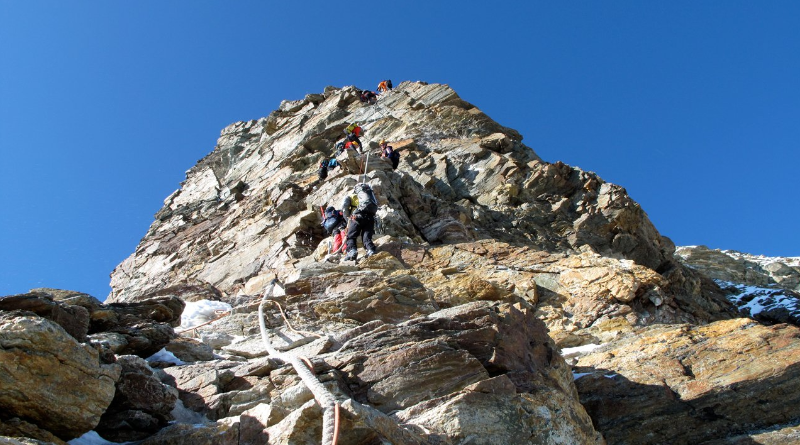 Hörnligrat Ridge Trail