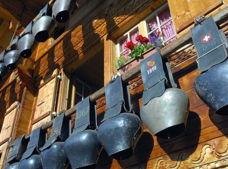 Tour of the Schiltalp alpine cheese 