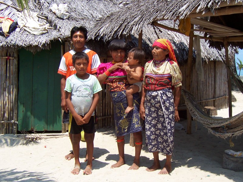 San Blas - Guna Familie