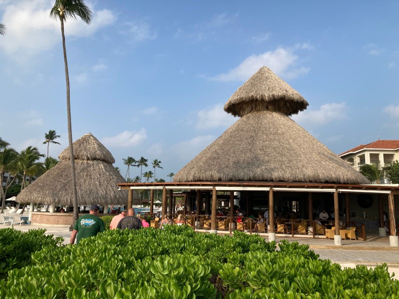 Secrets Royal Beach - Restaurant Olio