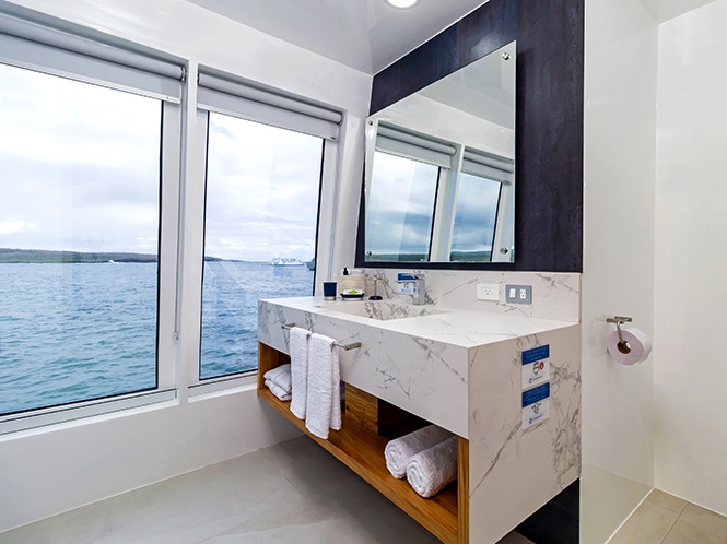 Suite - Oberdeck - Badezimmer