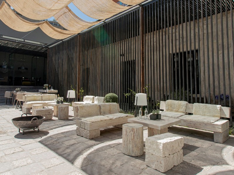 Cirqa - Patio