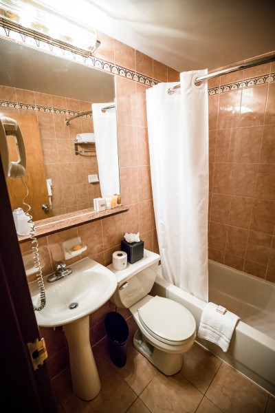 Belvedere Standard Deluxe Bathroom