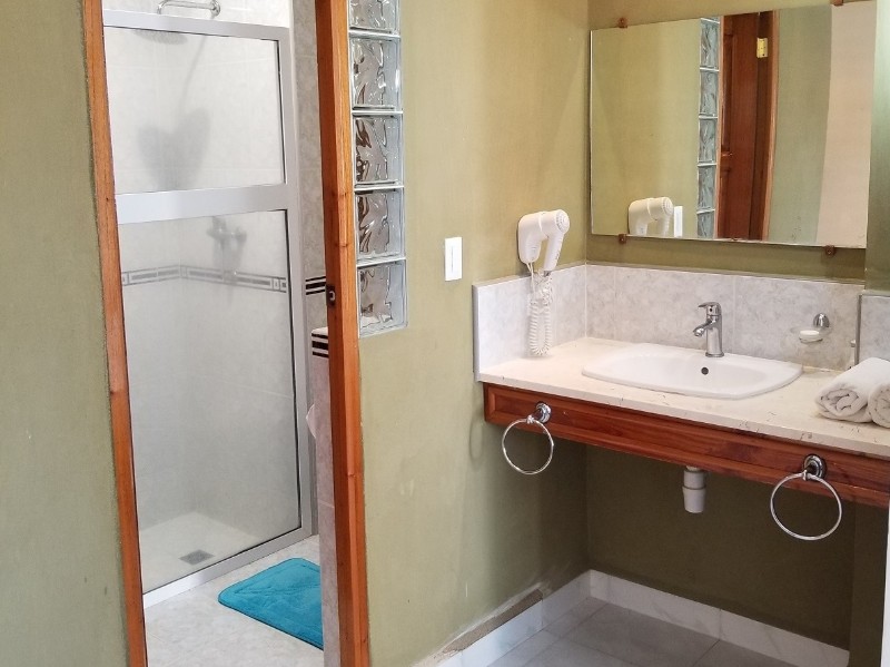 Hostal Hereida - Badezimmer