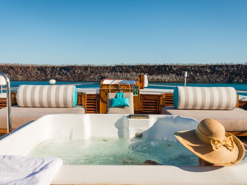 MY Sea Star Jacuzzi mit Aussicht
