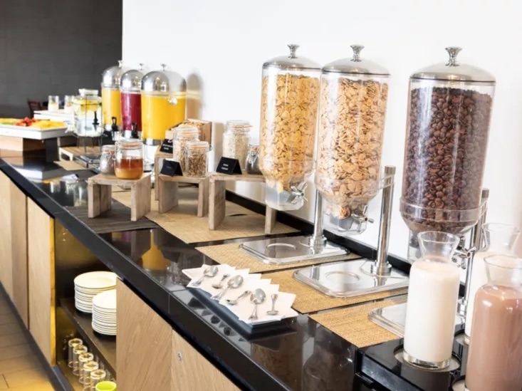 Holiday Inn Santiago Airport - Frühstück