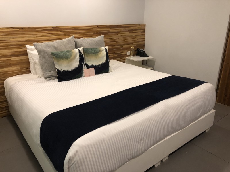 NYA - Standard Queen