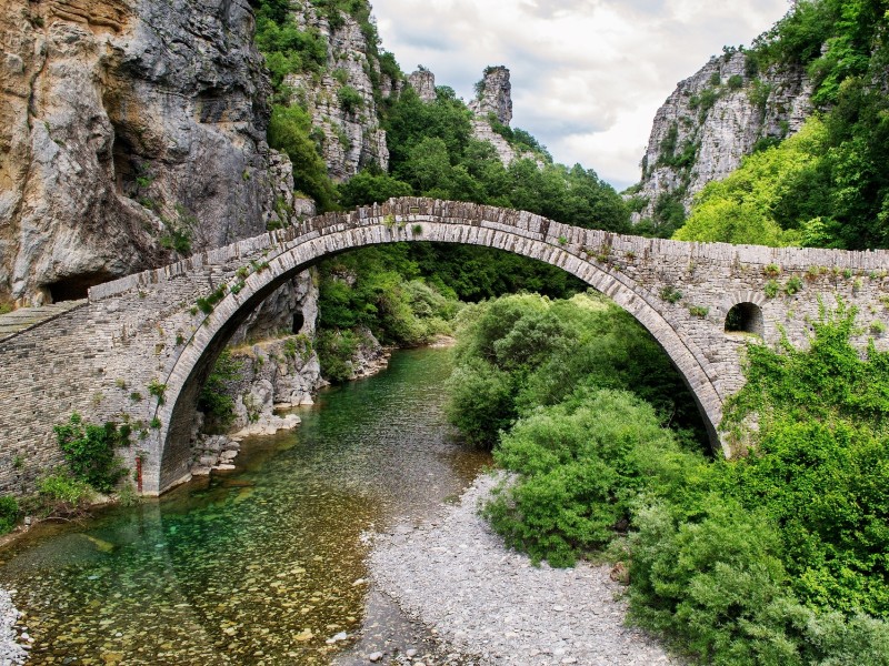 Plaka Bridge, Ioannina