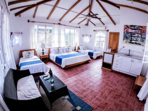 Standard-Vierbettzimmer