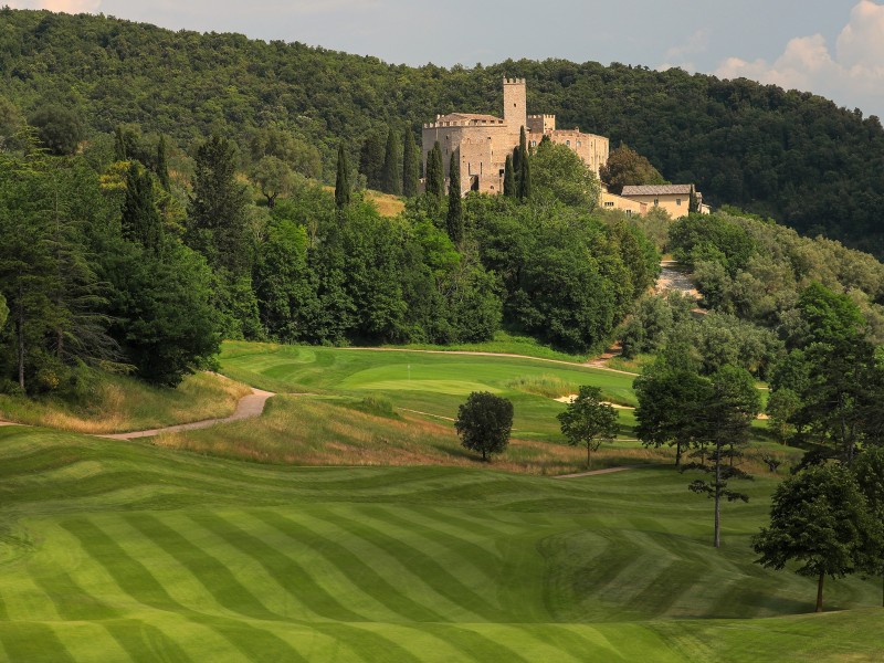 Antognolla Golf-Castle