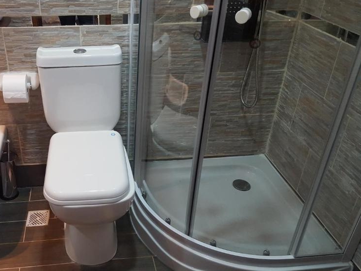 Che Cauqen - Badezimmer