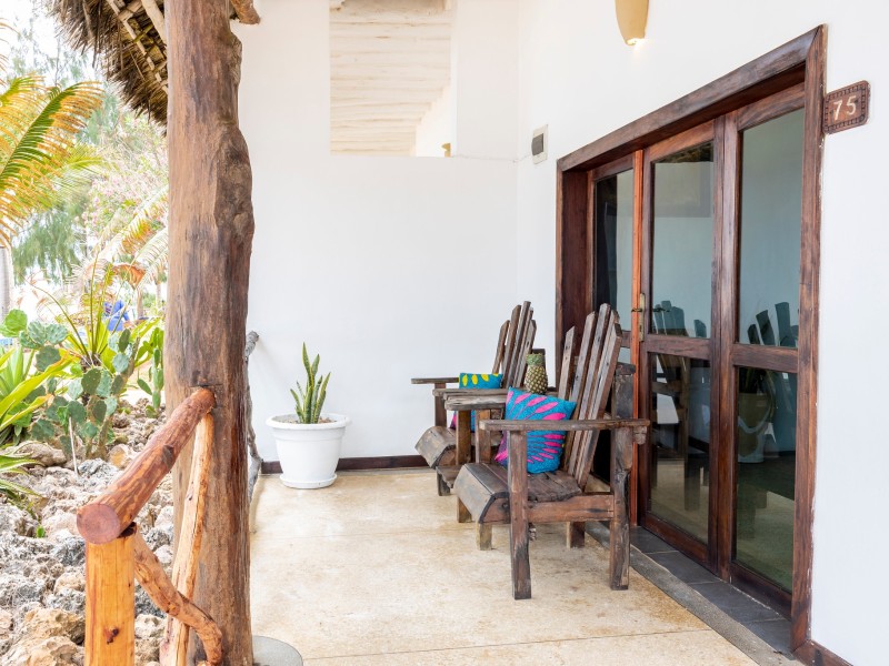 Reef and Beach Ocean Bungalow