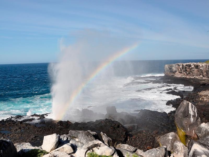 Geysirähnliches Blasloch auf Española