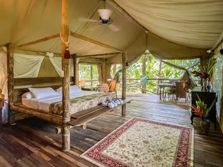 Colina_Tent_1