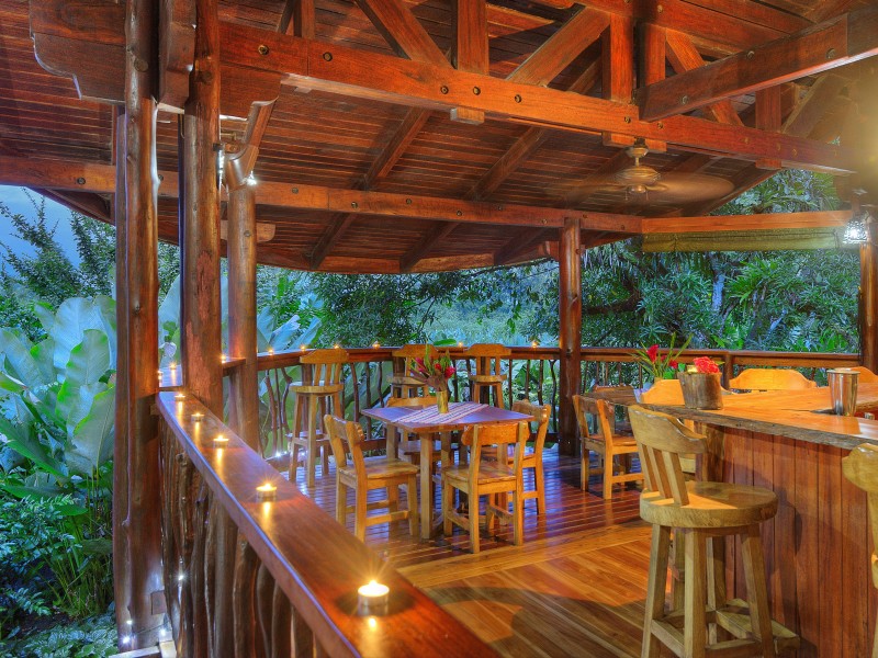 Playa Nicuesa Lodge - Bar
