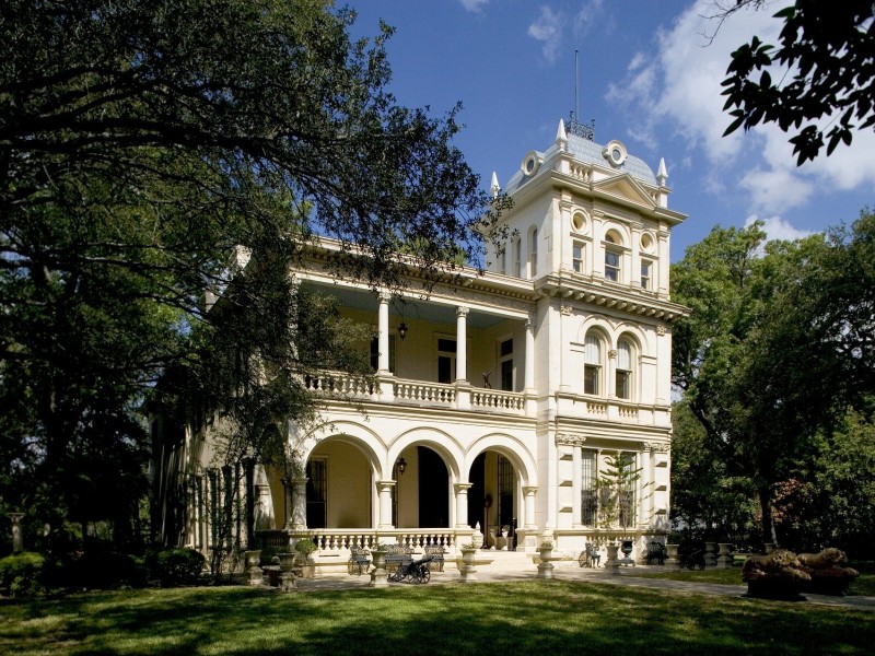 Architecture in San Antonio