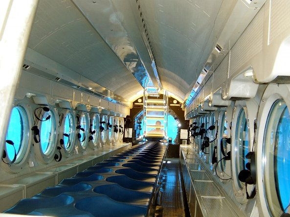 Atlantis Submarine Day Dive
