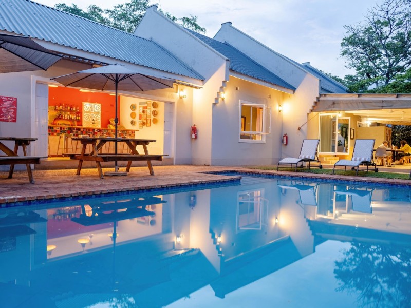 Pool Phezulu Guest Lodge