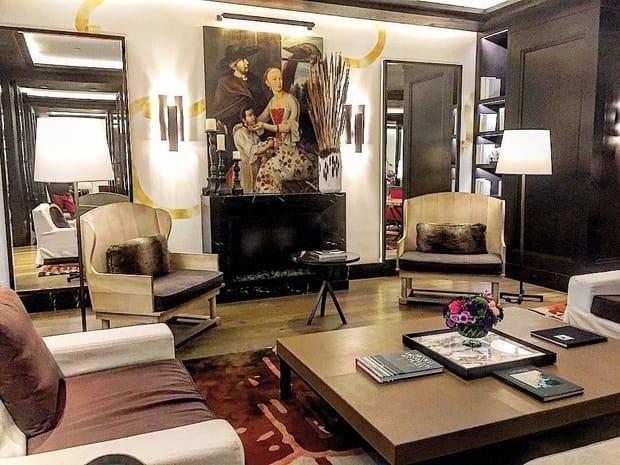 Four Seasons - Lounge